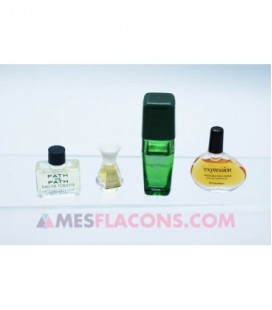 Lot de 4 miniatures mixtes ( variantes différentes )