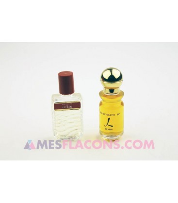 Lot de 2 miniatures féminines, variantes différentes